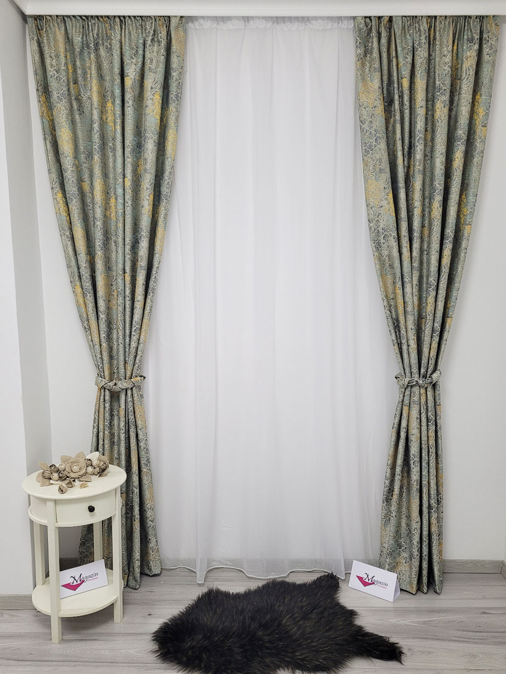 Draperie gri/galben cu model cromatic