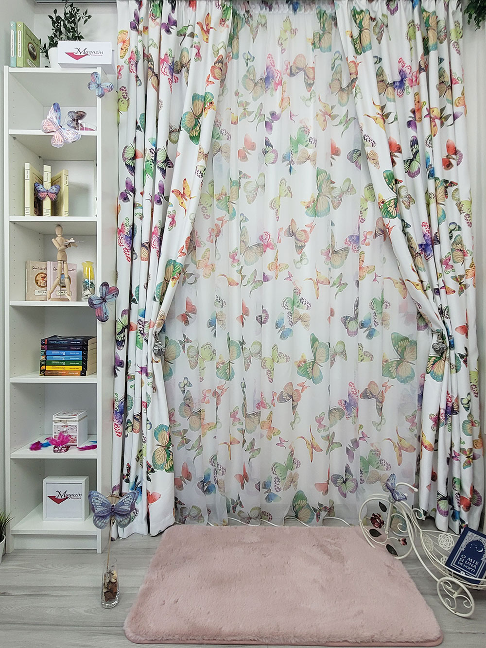 Set draperie si perdea, fluturi colorati