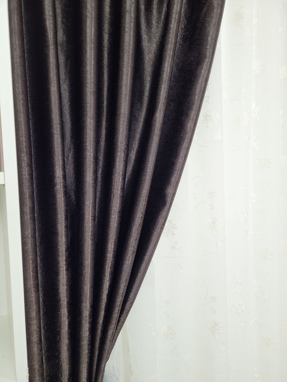 Perdea alba nature black out