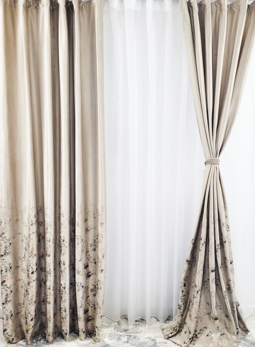 Draperie Catifea Cappucino cu insertii