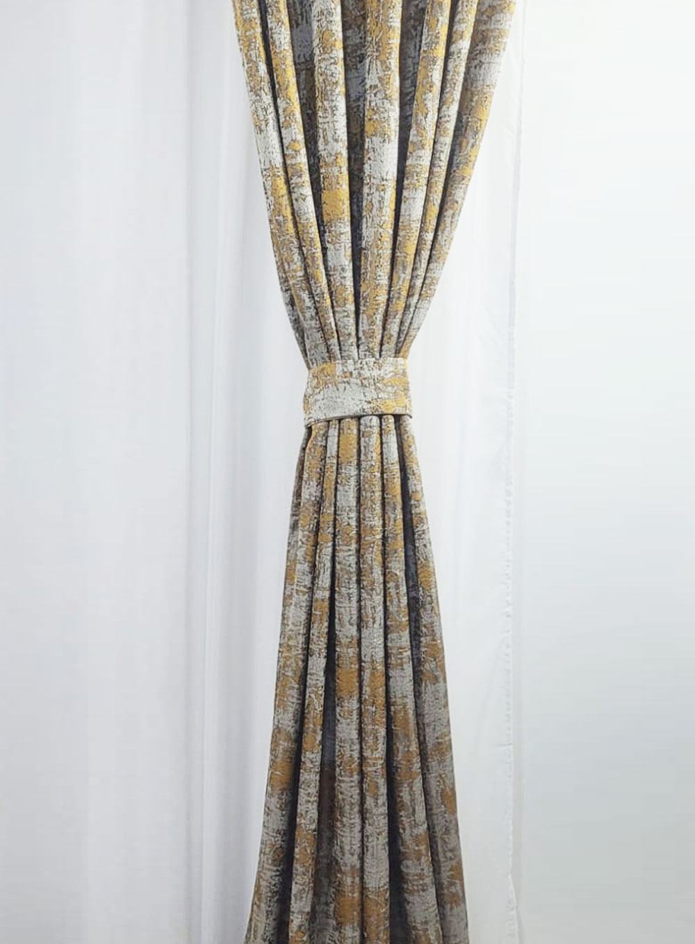 Draperie cu insertii Galbene