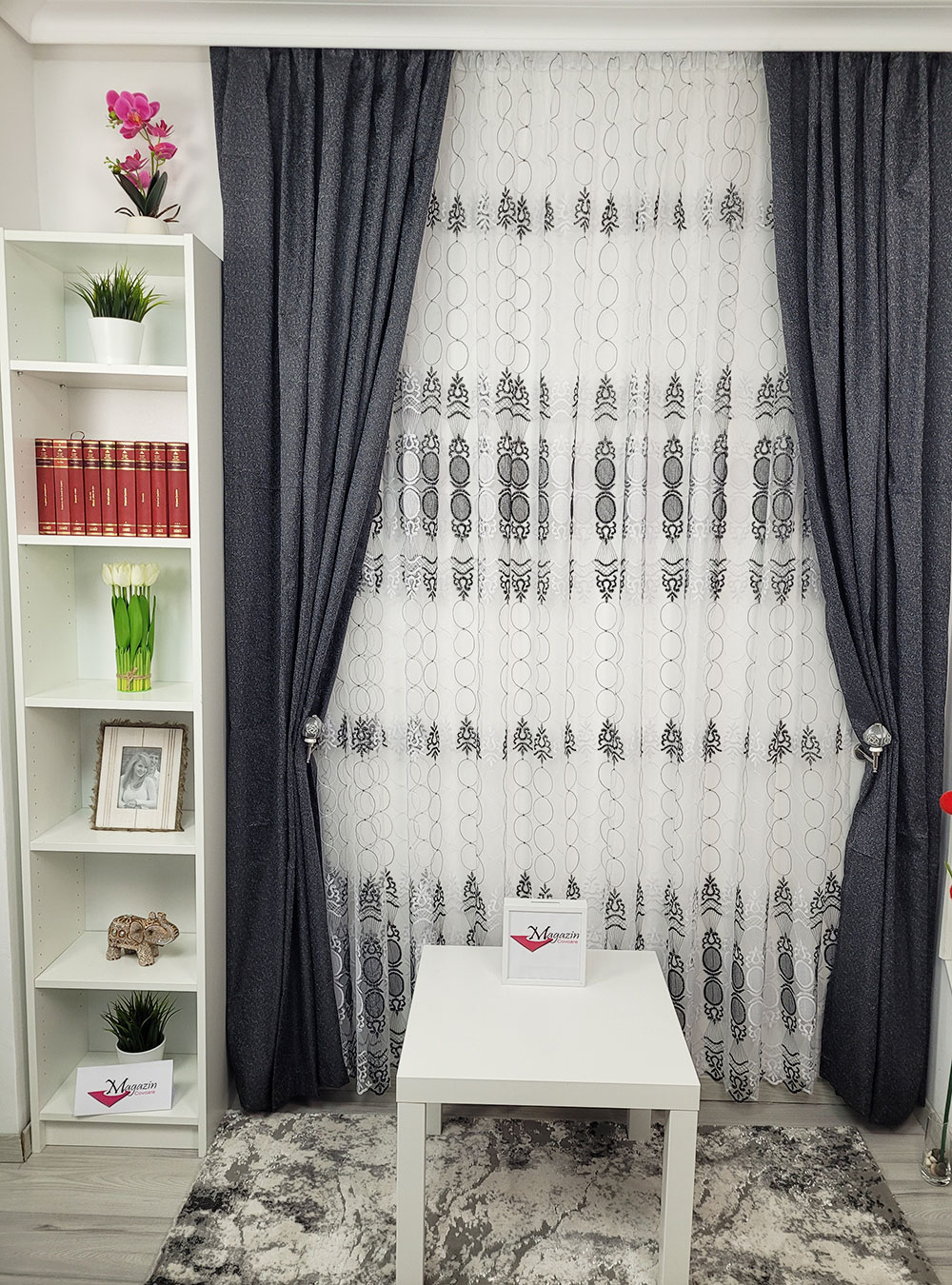Set draperie si perdea, Black and White,