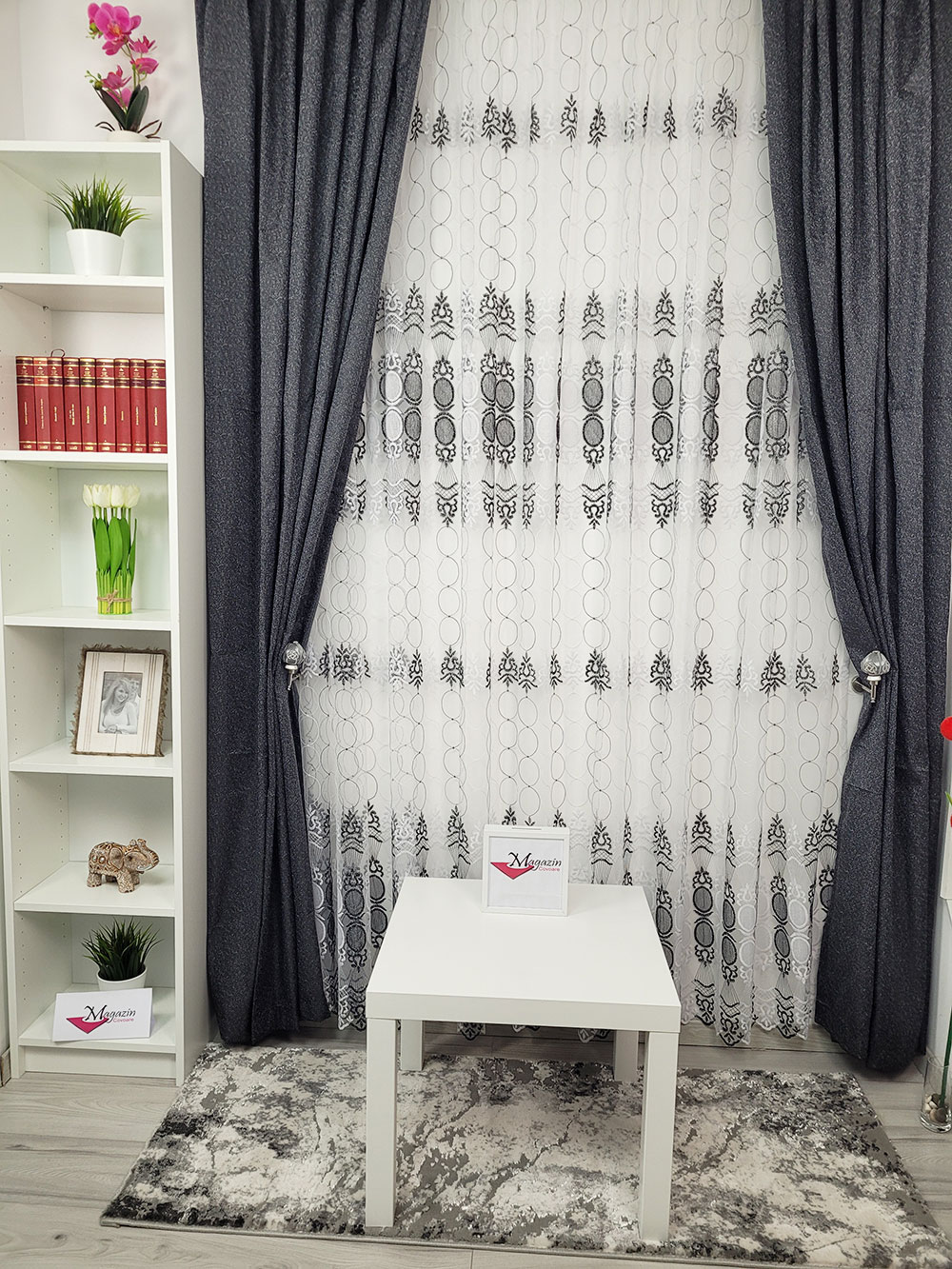 Set draperie si perdea, Black and White,