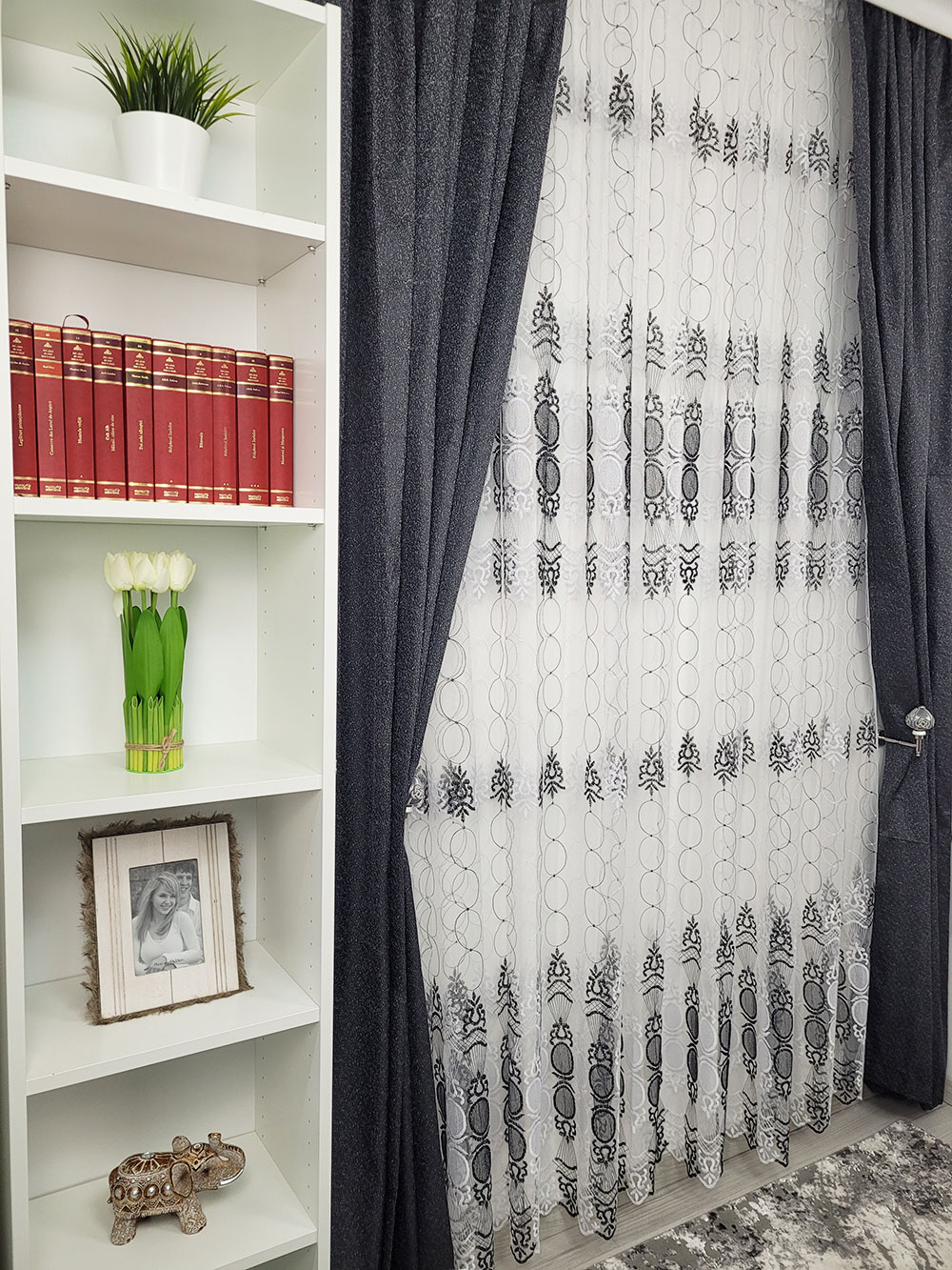 Set draperie si perdea, Black and White,